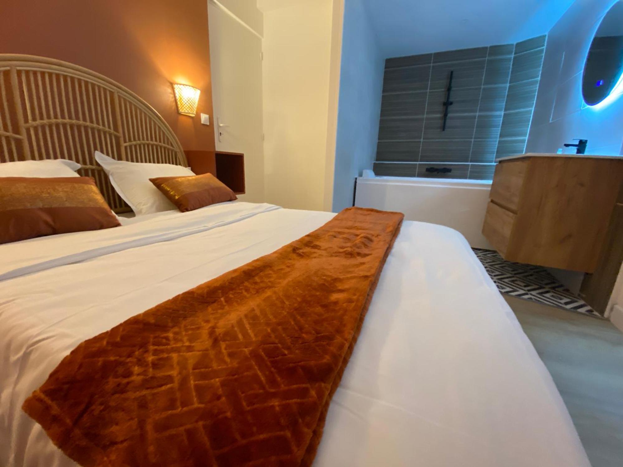 לה האברה L'Escale Appartements Et Suites En Bord De Mer מראה חיצוני תמונה